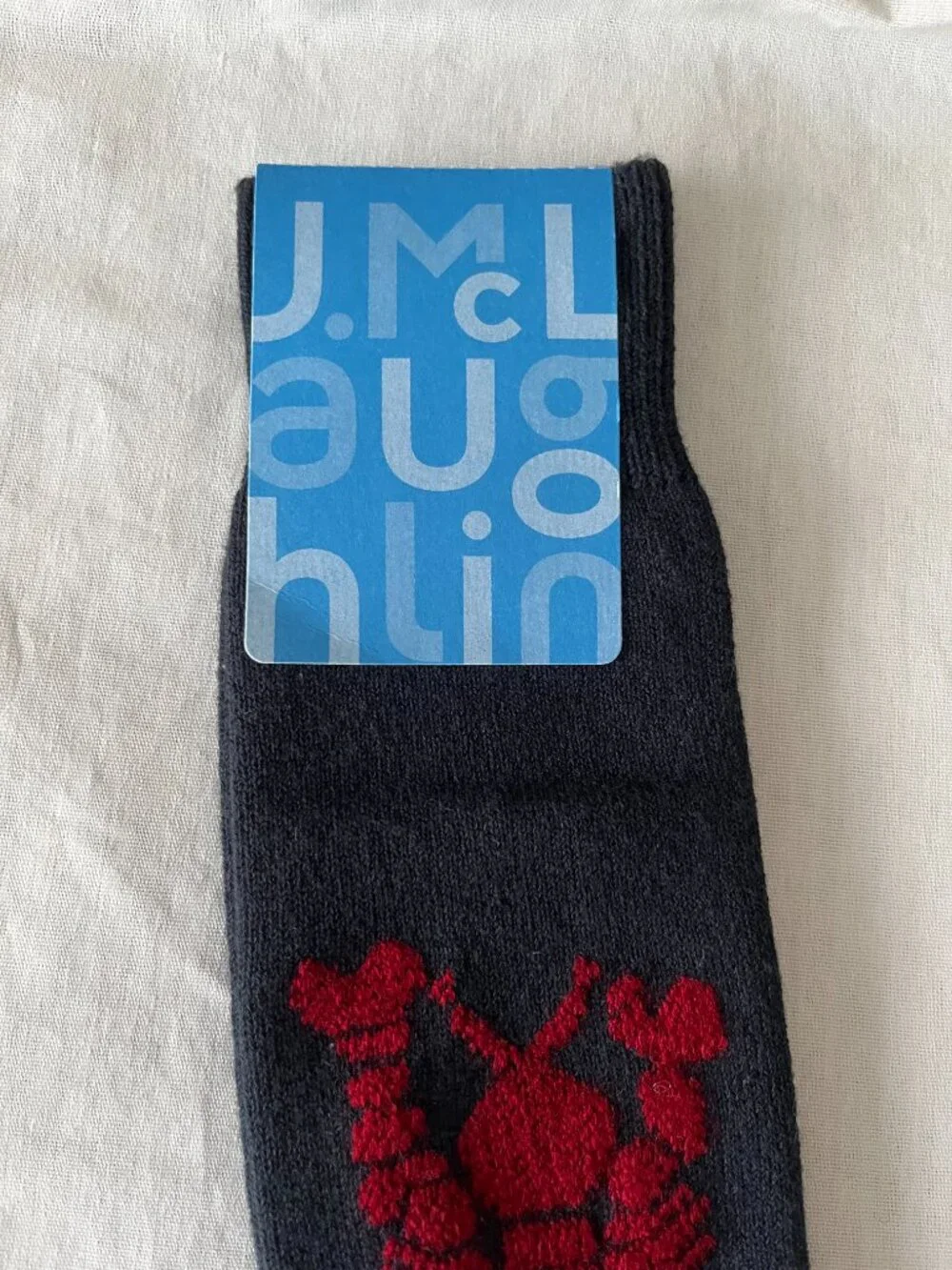 NEW with tags J.McLaughlin hand embroidered lobster men’s socks Navy & red rare